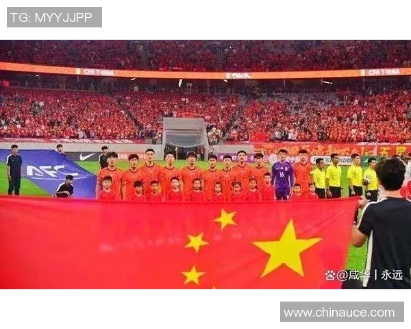 元老级足球明星重聚赛场再战青春激情引发球迷热潮