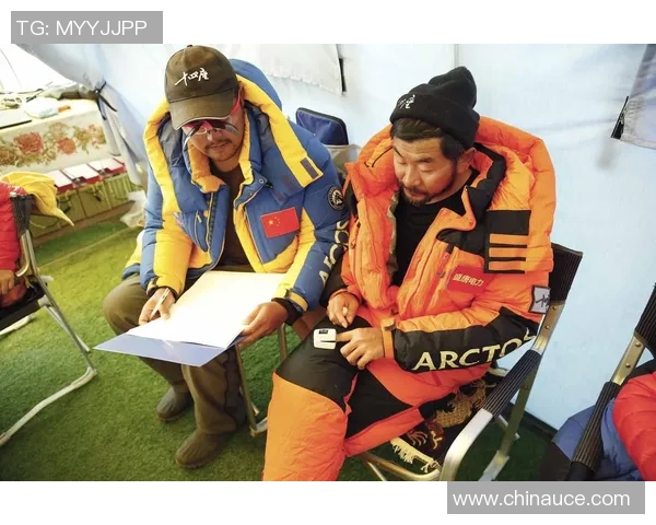 张伟专访:从青涩少年到足球明星的成长之路回顾 张伟专访:从青涩少年到足球明星的成长之路回顾