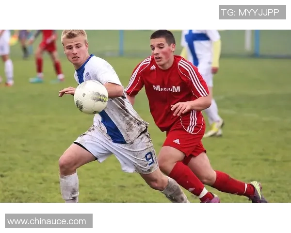 欧美足球明星的魅力与影响力探讨及其受欢迎原因分析 欧美足球明星的魅力与影响力探讨及其受欢迎原因分析