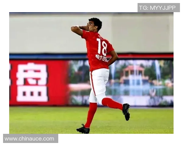 深圳足球队荣登个人能力排行榜第五名引发热议 深圳足球队荣登个人能力排行榜第五名引发热议